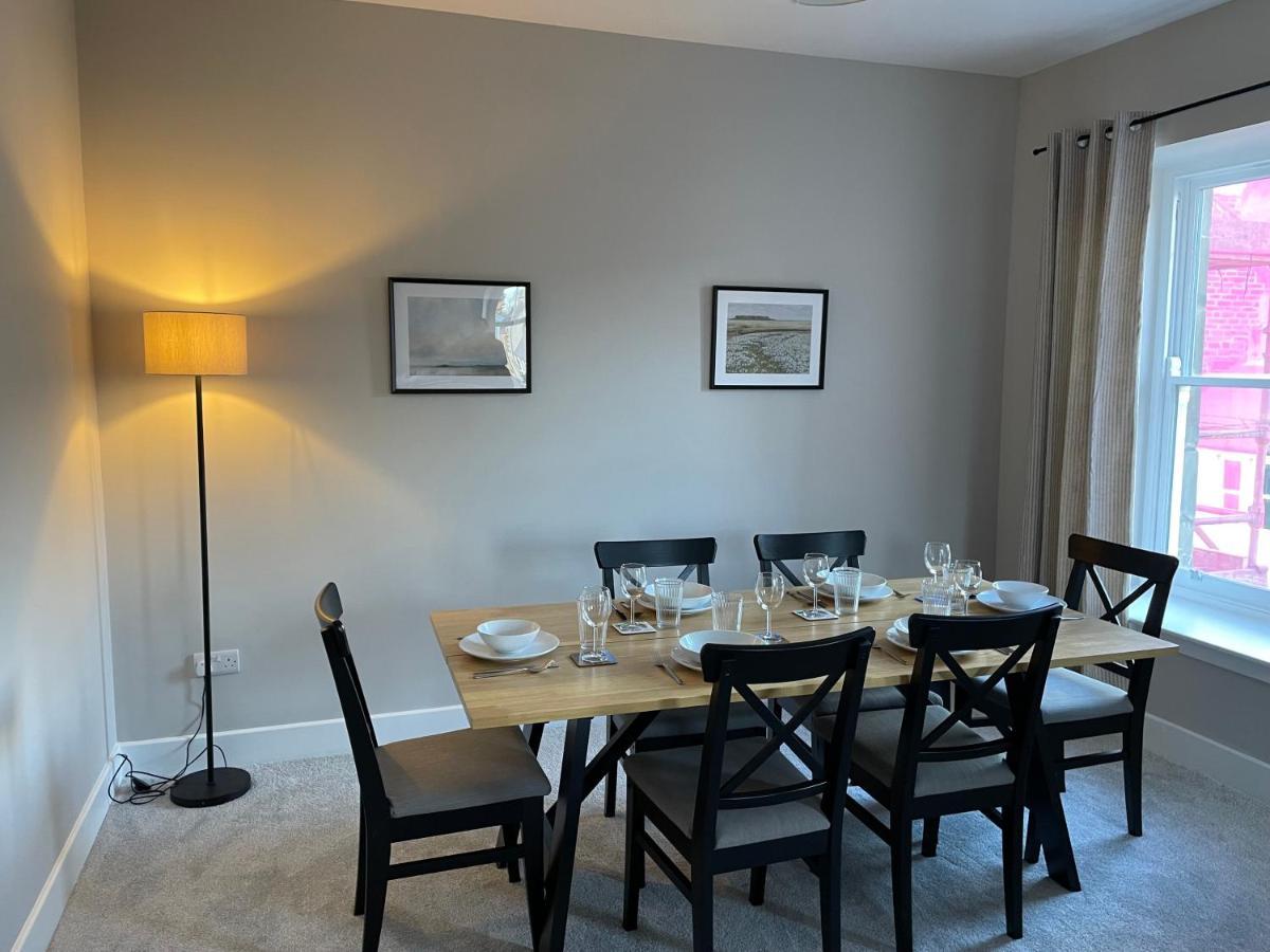 Stunning Apartment In Callander Exterior photo